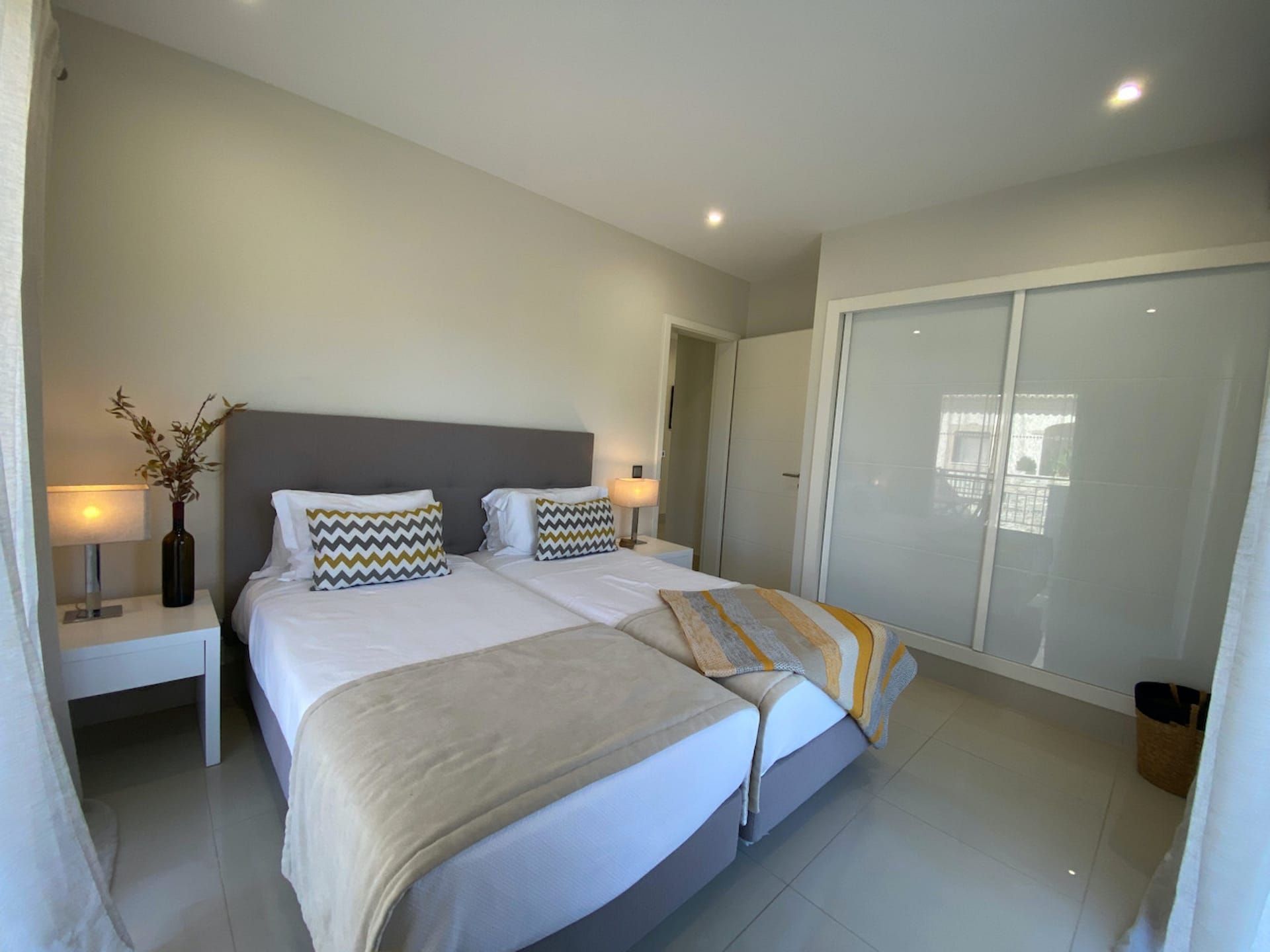 Pine Hills Apartments & Pent Houses For Sale