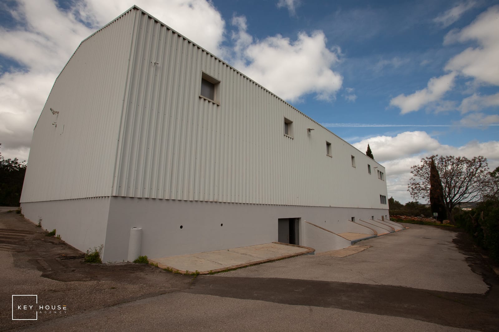 warehouse_-19